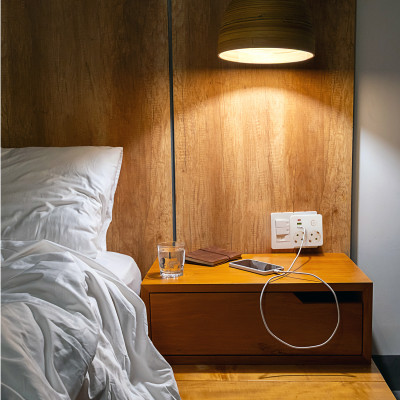 Rozgałęźnik LINEA PRO FL2 2gn+2USB/1USB-C biały